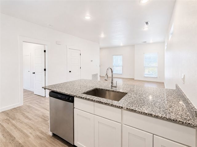 1031 Boardwalk Avenue, Bentonville, AR 72713