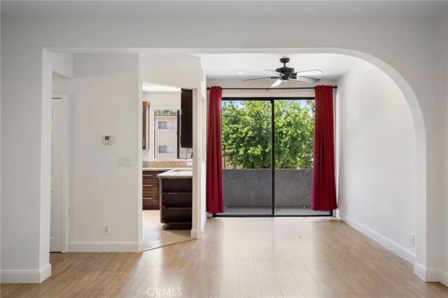 7211 Cozycroft 16, Winnetka, CA 91306