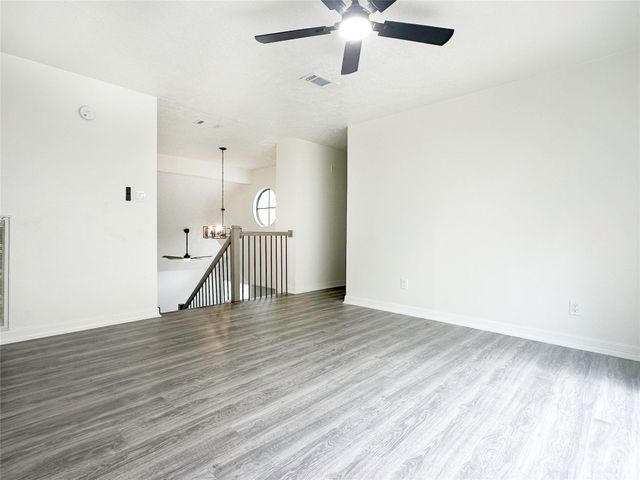 9843 Stableway Drive, Houston, TX 77065