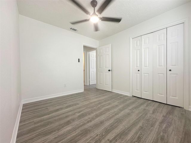 9843 Stableway Drive, Houston, TX 77065