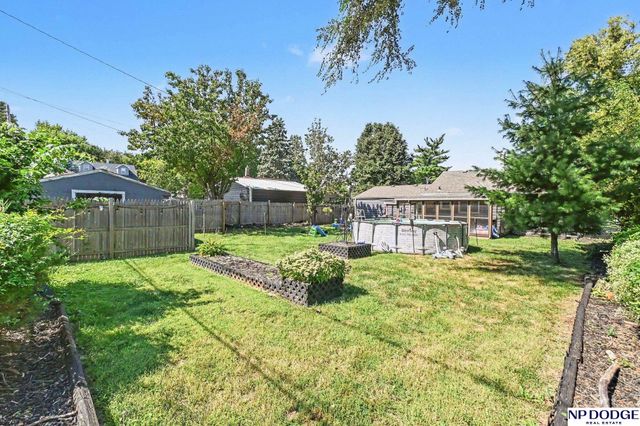 6639 Bedford Avenue, Omaha, NE 68104