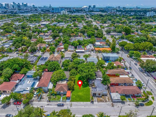 1376 NW 32nd St, Miami, FL 33142