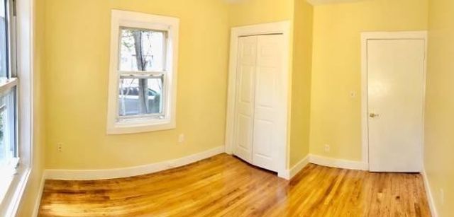 265 Hyde Park Ave 1R, Boston, MA 02130