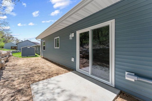 2442 Russell Court, Reedsburg, WI 53959