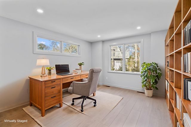 46 Greensward Circle, Mashpee, MA 02649