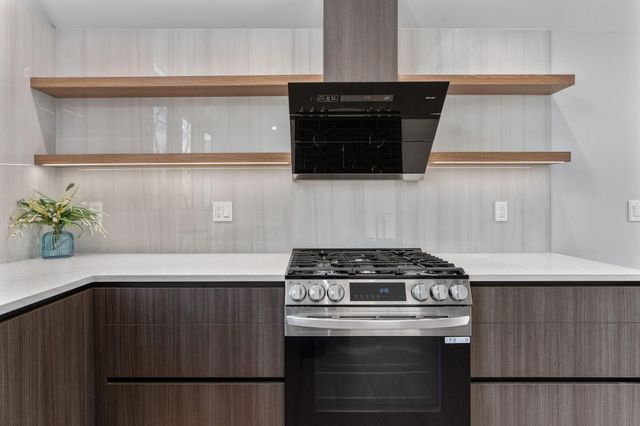 46 Greensward Circle, Mashpee, MA 02649