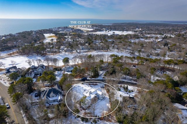 46 Greensward Circle, Mashpee, MA 02649