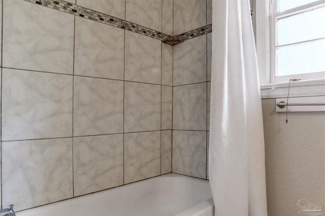 115 W Jordan St, Pensacola, FL 32501