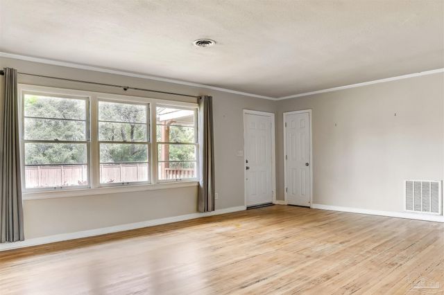 115 W Jordan St, Pensacola, FL 32501