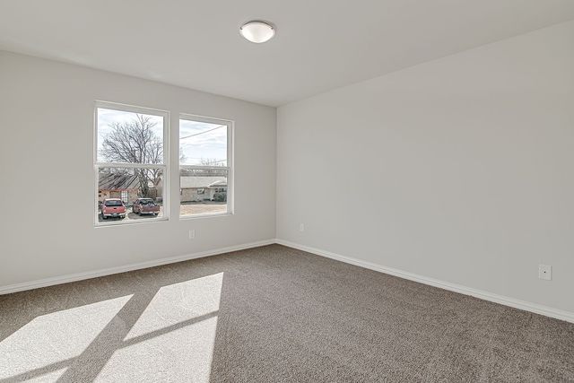 333 N Field Street, Burleson, TX 76028