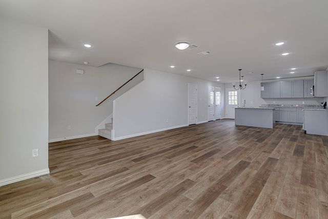 333 N Field Street, Burleson, TX 76028