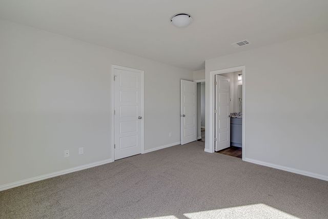 333 N Field Street, Burleson, TX 76028