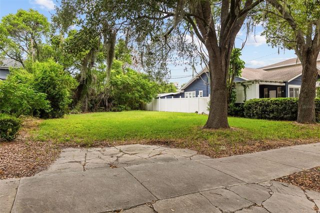311 E YALE STREET, Orlando, FL 32804