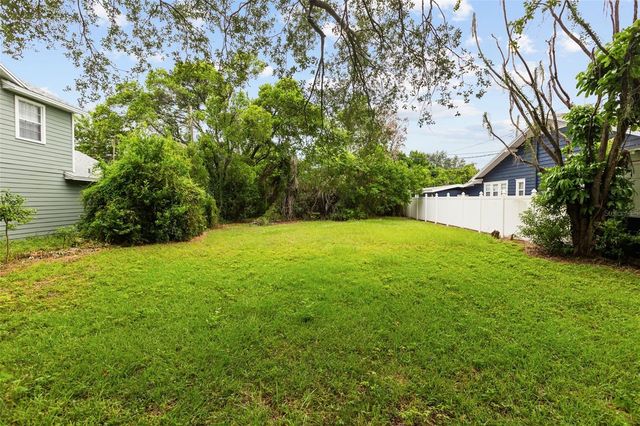 311 E YALE STREET, Orlando, FL 32804