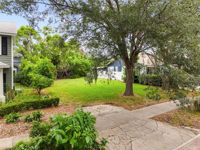 311 E YALE STREET, Orlando, FL 32804