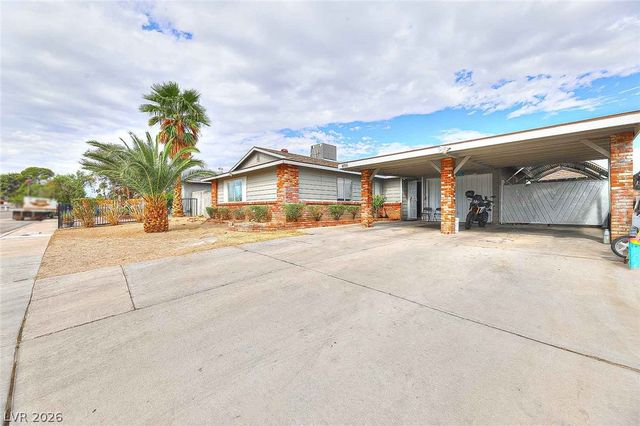 4716 Bennett Drive, Las Vegas, NV 89121