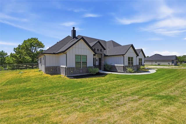 125 County Road 4865, Azle, TX 76020