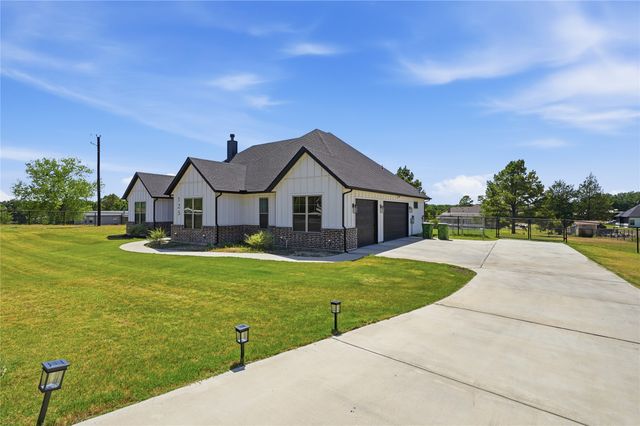 125 County Road 4865, Azle, TX 76020