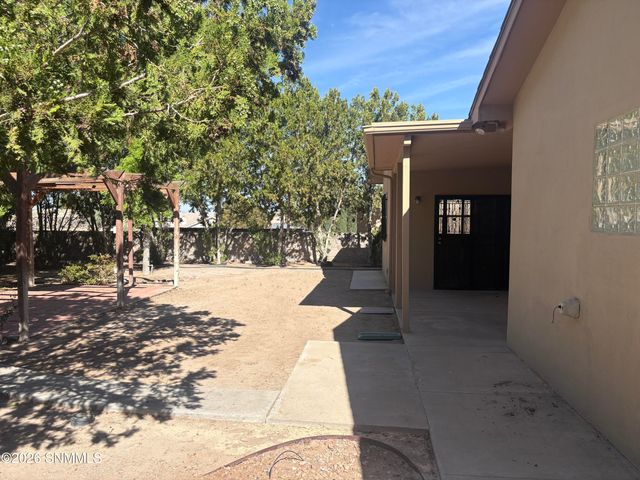 2687 Nebula Way, Las Cruces, NM 88011