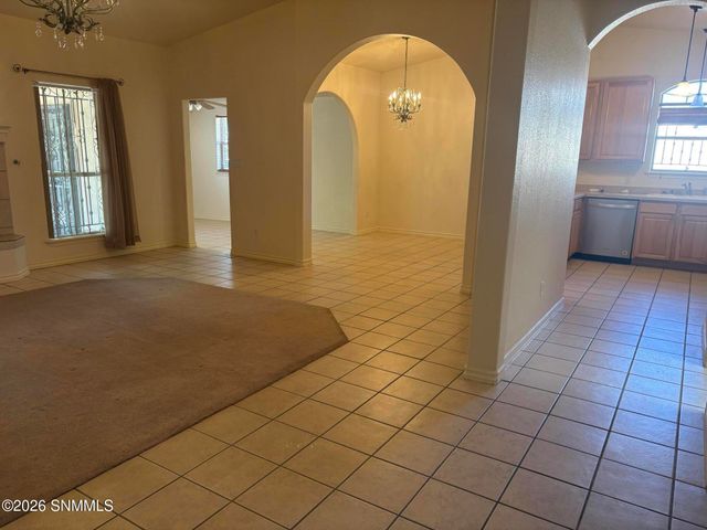 2687 Nebula Way, Las Cruces, NM 88011