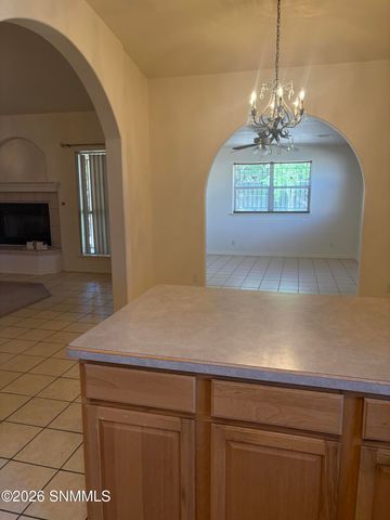 2687 Nebula Way, Las Cruces, NM 88011