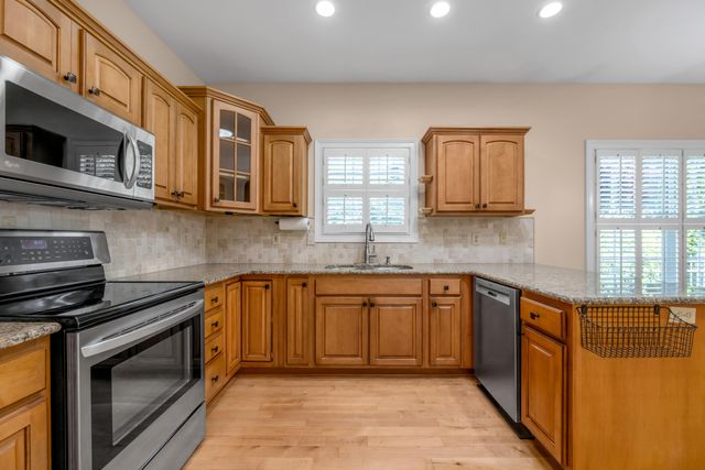 2468 Franks Way, Lexington, KY 40509