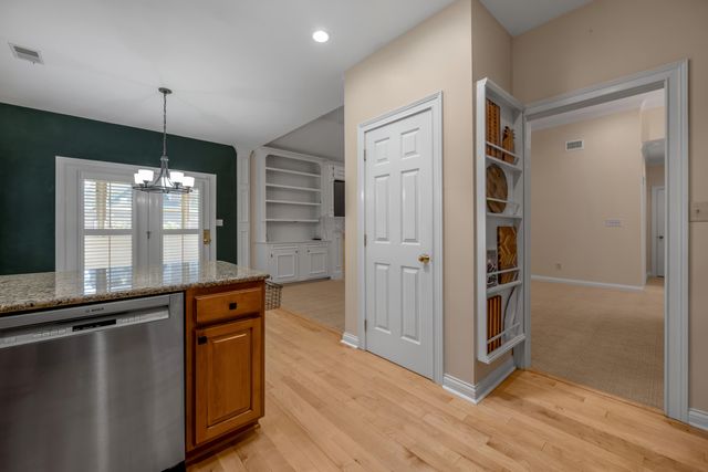 2468 Franks Way, Lexington, KY 40509