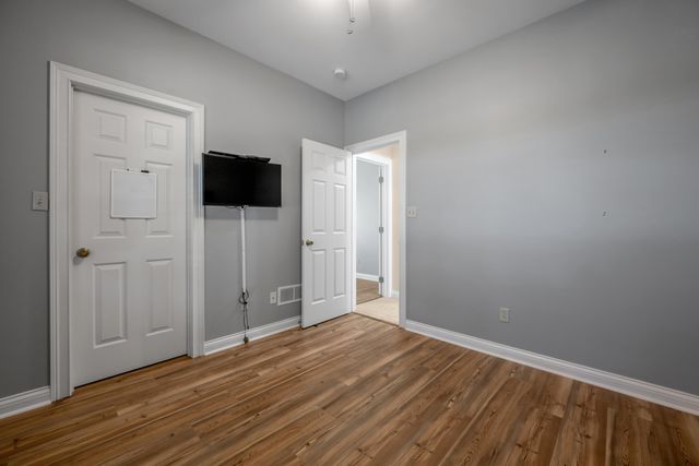2468 Franks Way, Lexington, KY 40509