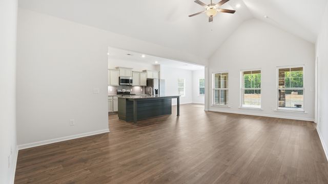 114 Riverchase Drive, Tullahoma, TN 37388