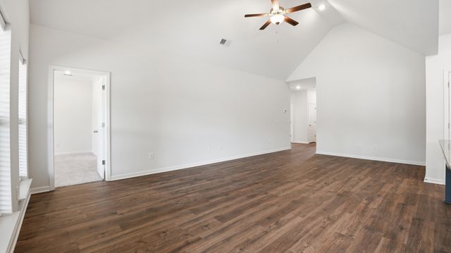 114 Riverchase Drive, Tullahoma, TN 37388