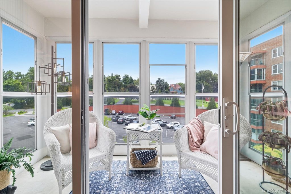 1 Salisbury Point 4D, Nyack, NY 10960 — photo 4