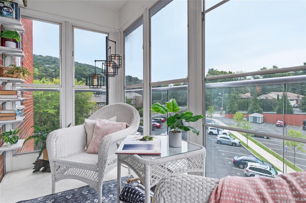 1 Salisbury Point 4D, Nyack, NY 10960 — photo 5