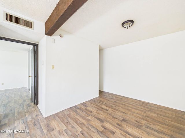 200 High Meadows Boulevard, Lafayette, LA 70507