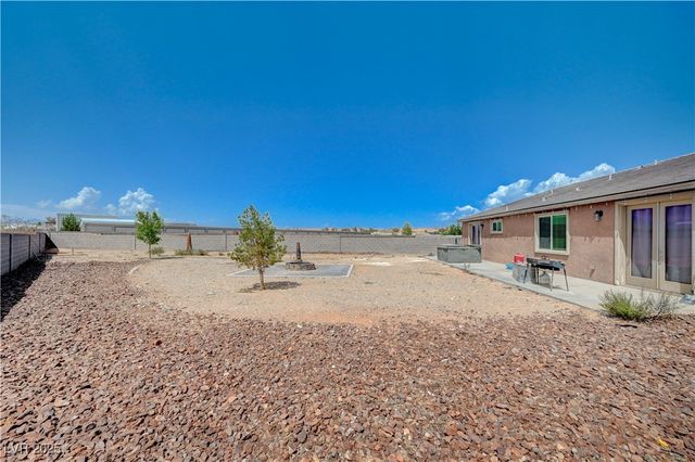 4045 River Heights Lane, Logandale, NV 89021