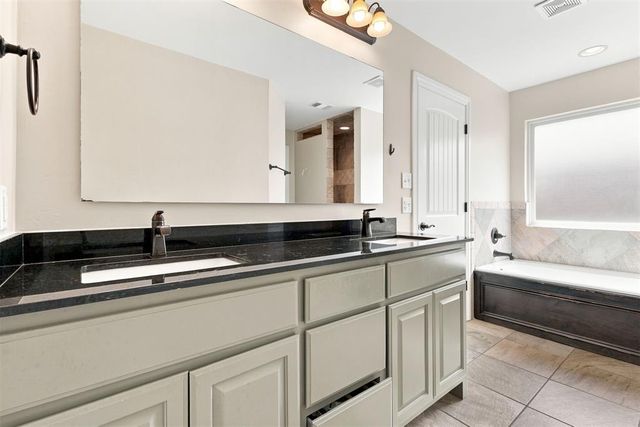 4901 NW 155th Street, Edmond, OK 73013