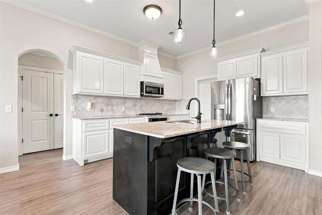 4901 NW 155th Street, Edmond, OK 73013