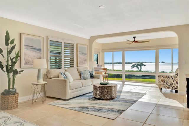 4741 INDEPENDENCE DRIVE, Bradenton, FL 34210