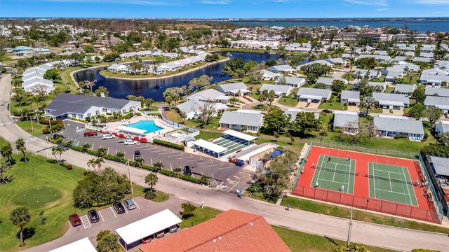 4741 INDEPENDENCE DRIVE, Bradenton, FL 34210