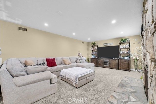 6019 Magnolia, Rialto, CA 92377