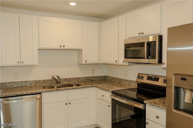 917 Graystone AVE, Lehigh Acres, FL 33974