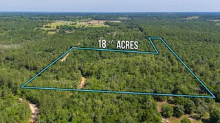 18 Canyon Trail, Baker, FL 32531