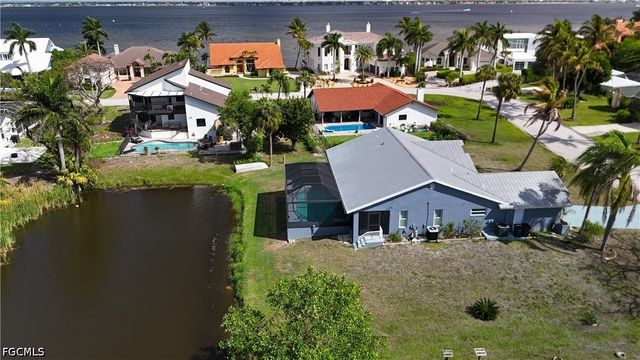 14933 Bonaire CIR, Fort Myers, FL 33908