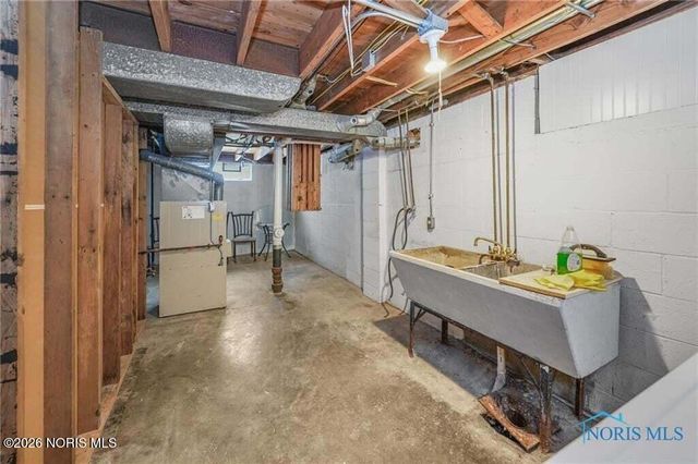 1027 Michigan Avenue, Maumee, OH 43537