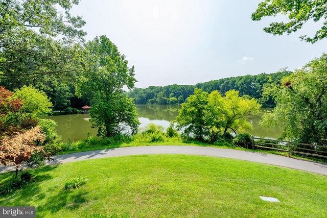 7261 DOCKSIDE LN, Columbia, MD 21045