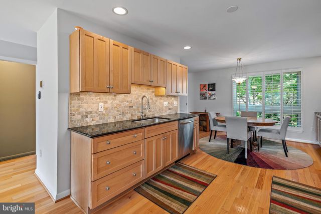 7261 DOCKSIDE LN, Columbia, MD 21045