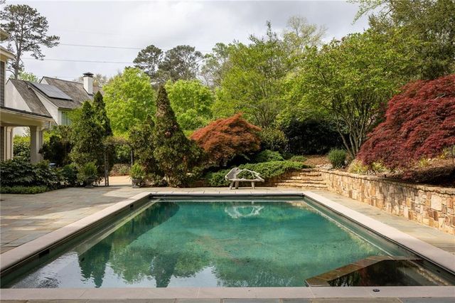 2950 Nancy Creek Road NW, Atlanta, GA 30327