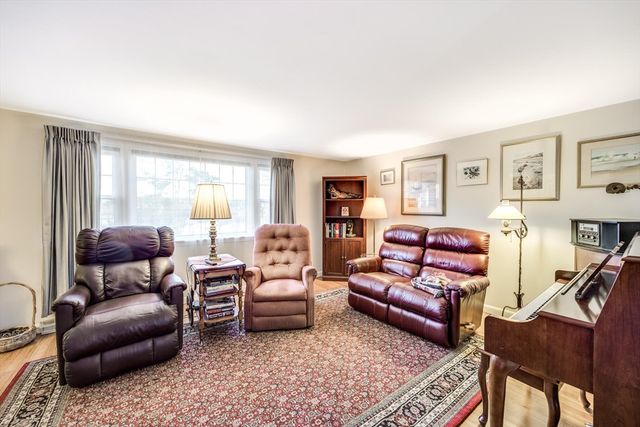 38 Rainbow Way, Harwich, MA 02645