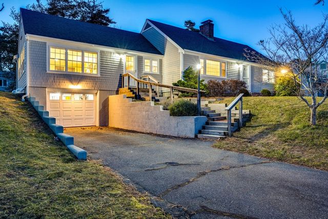 38 Rainbow Way, Harwich, MA 02645