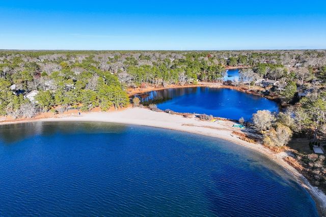 38 Rainbow Way, Harwich, MA 02645