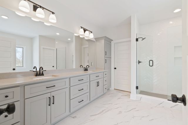 1004 Pheasant Run Ct, Spring Hill, TN 37174